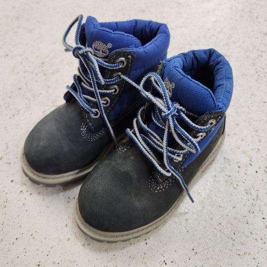 Size 6.5 | Timberland Boots *wear