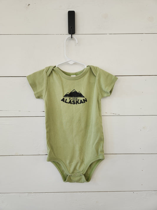 Size 12-18m | Little Alaskan Green Bodysuit