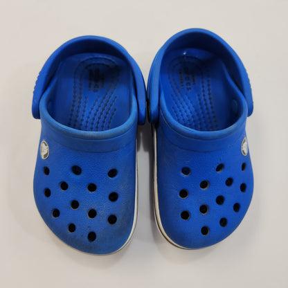 Size 6 | Crocs