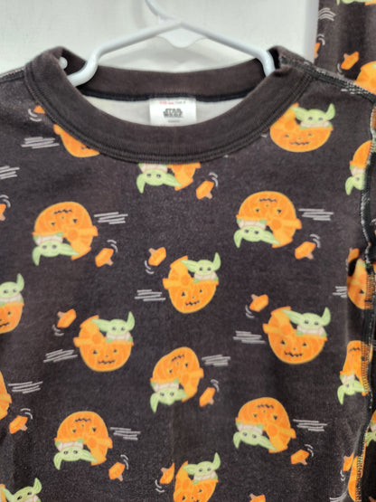 Size 5 | Hanna Andersson Pumpkin/Yoda Pajama Set