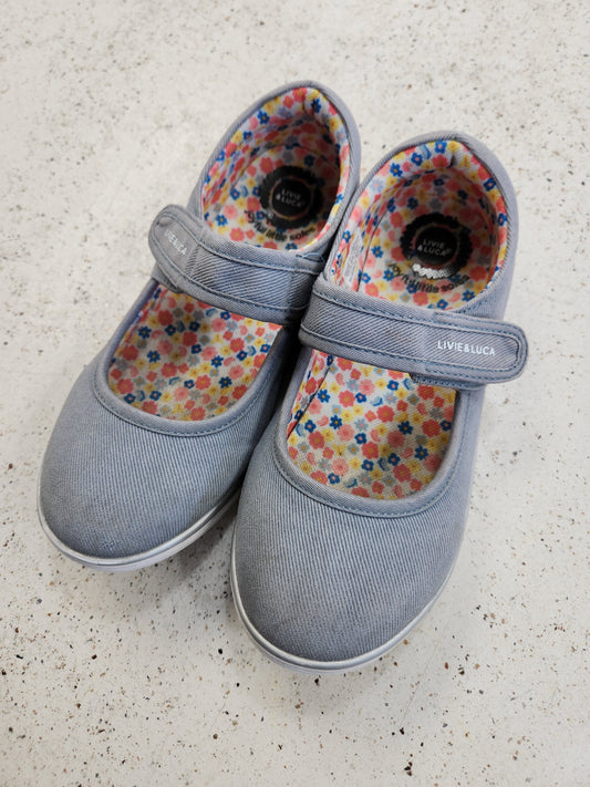 Size 2 | Livie & Luca Grey Mary Jane Shoes
