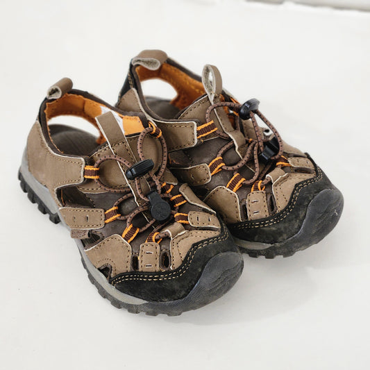 Size 9 | Northside Sandals | UBNUU