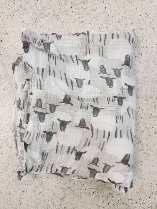 Size OS | Aden 100% Cotton Sheep Swaddle