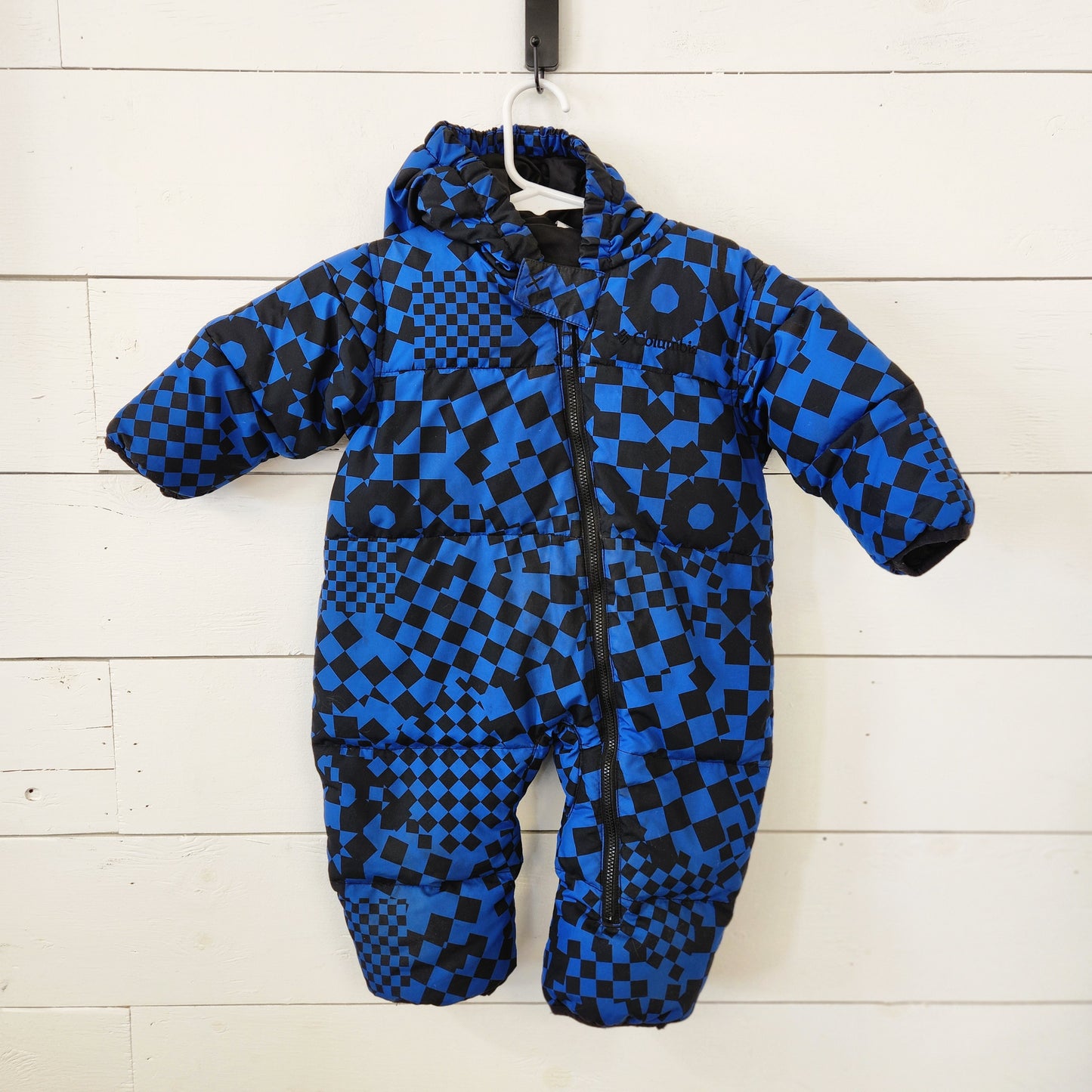 Size 12m | Columbia Down Bunting *patched