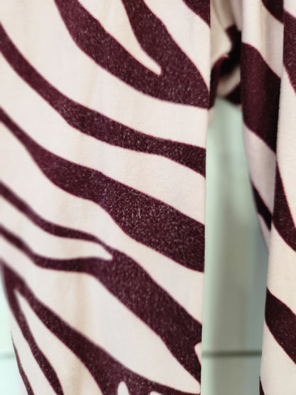 Size 2t | Dot Dot Smile Leggings - Purple Zebra