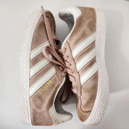 Size 12 | Adidas pink shoes