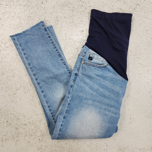 Size 27 | KanCan Lightwash Maternity Jegging