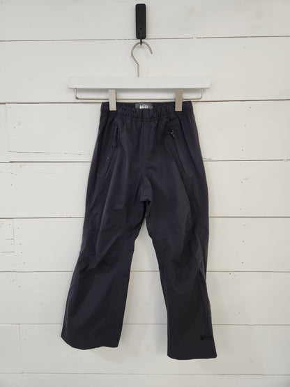 Size 4-5 | REI Black Rain Pants *stain