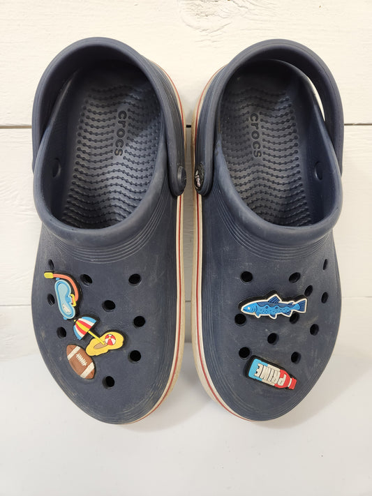 Size 2 | Crocs with Jibbits