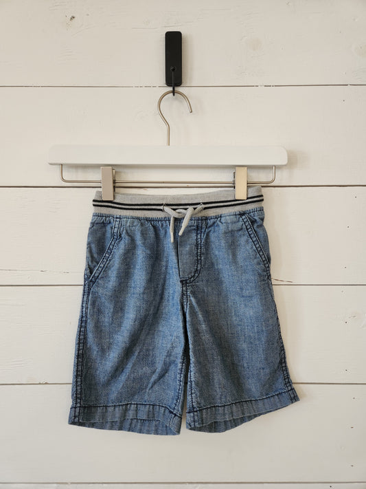 Size 4-5 | Osh Kosh Pull On Shorts