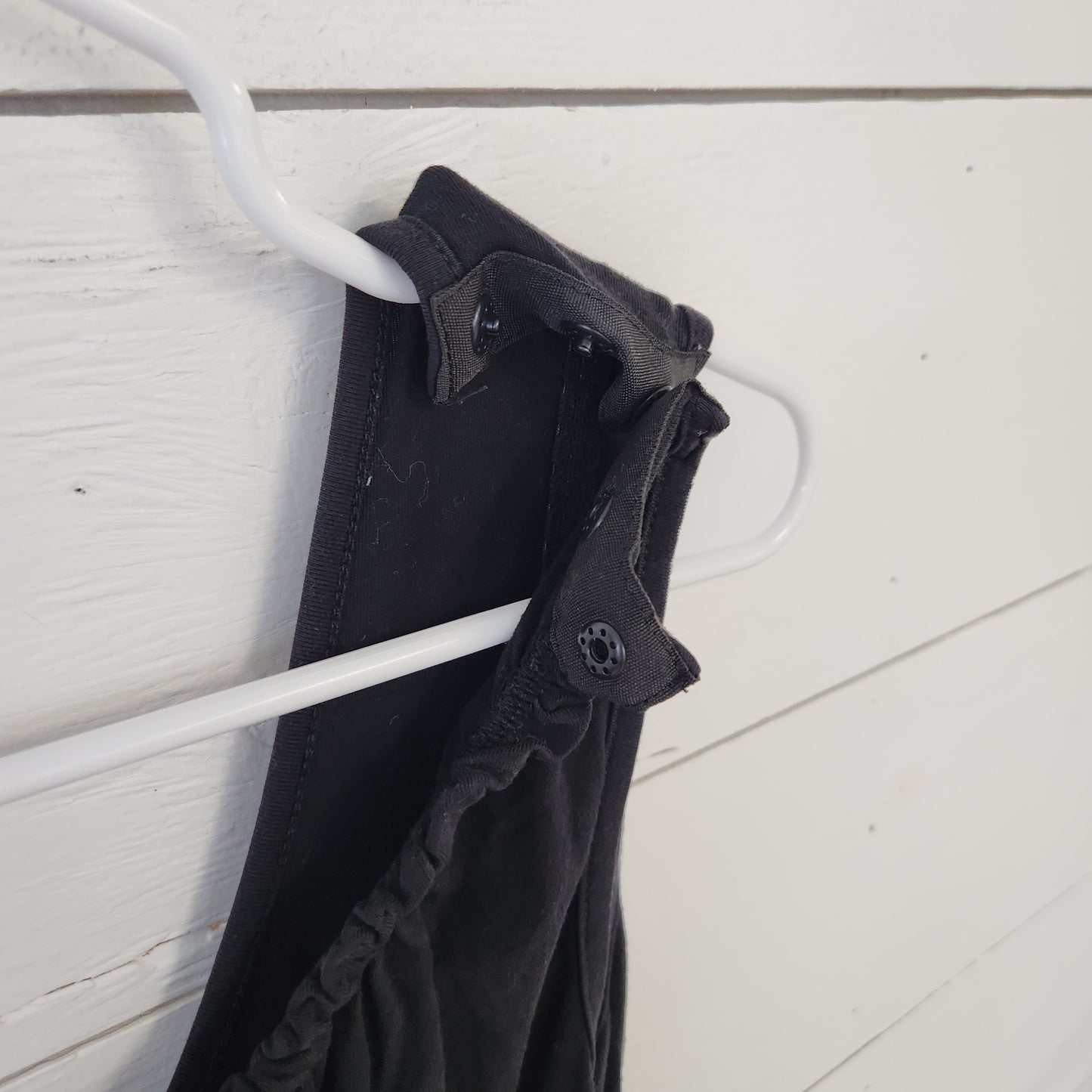 Size S | Latched Mama Black Sleeveless Nightgown