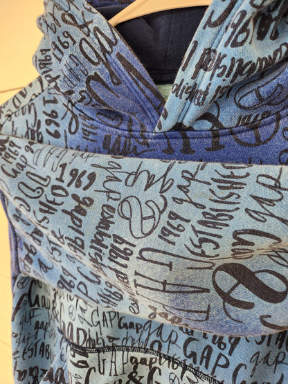 Size 8 | Gap Blue Hoodie *stain
