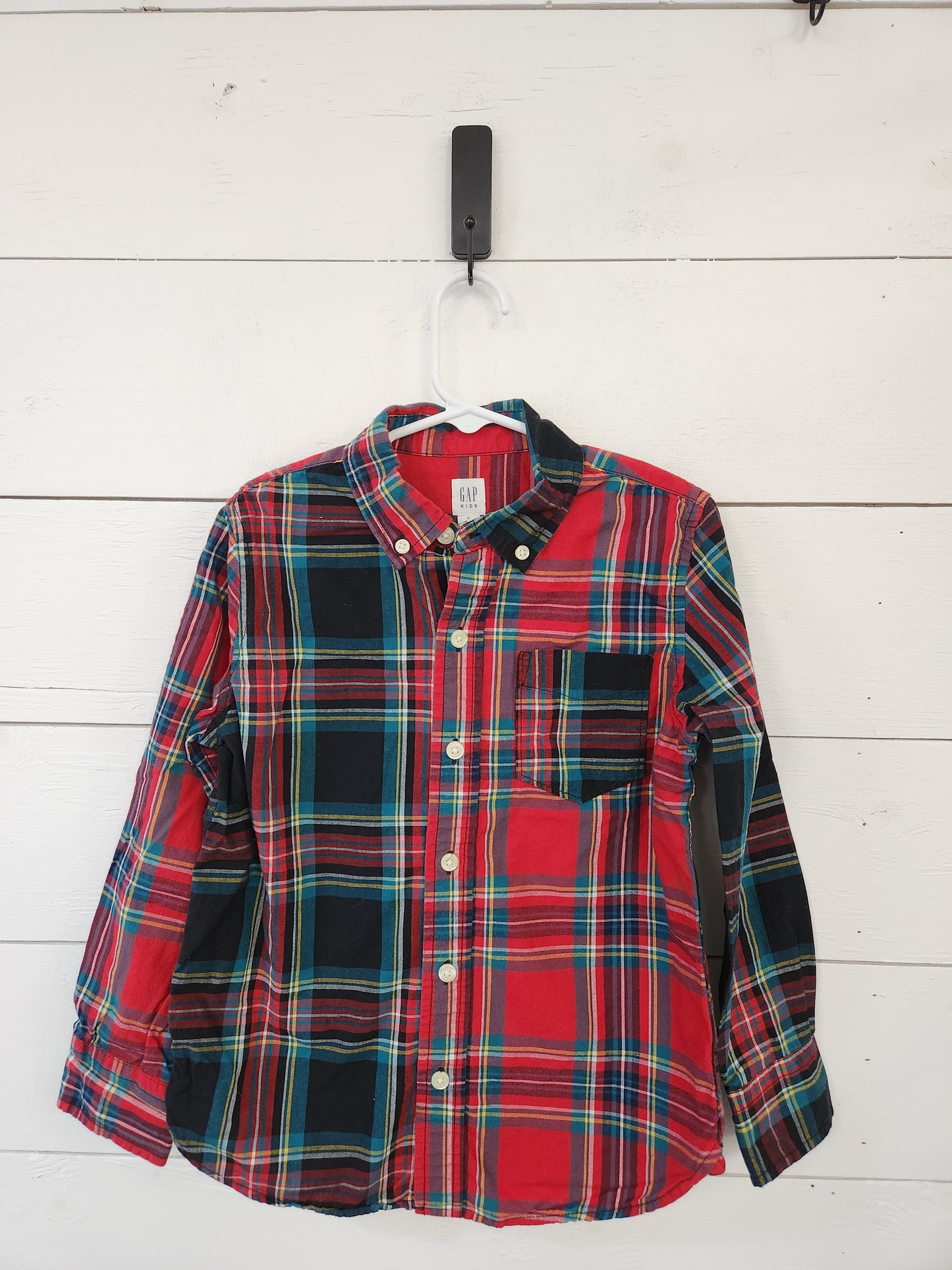 Size 6-7 | Gap Plaid Buttondown Shirt