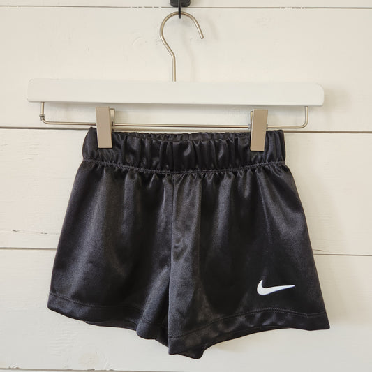 Size 6 | Nike Shorts