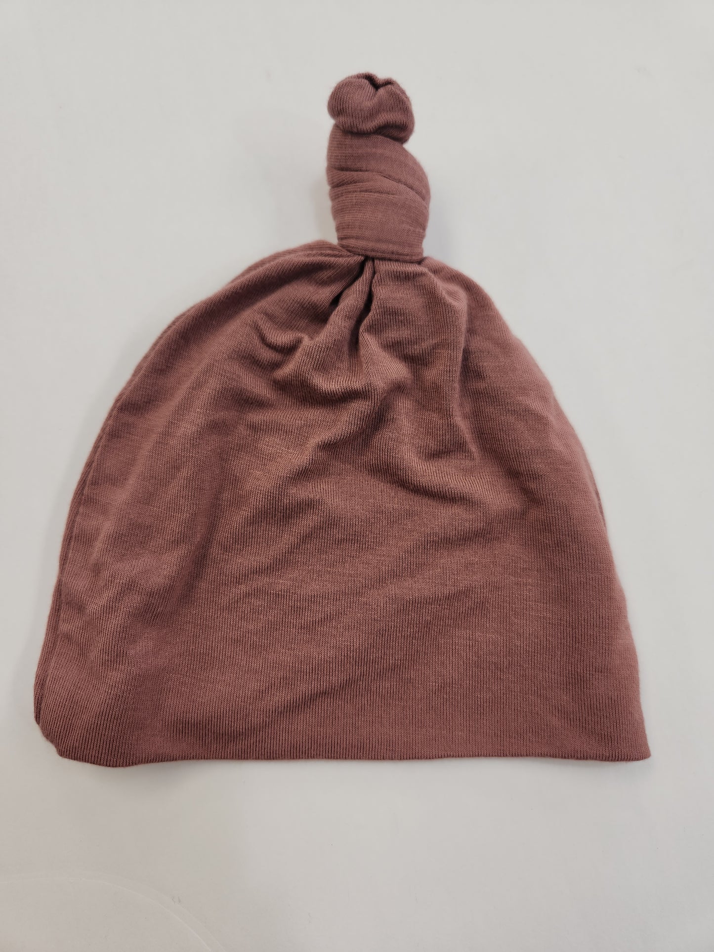 Size NB | Lou Lou Top Knot Hat