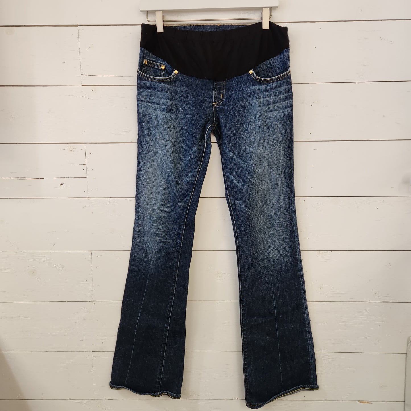 Size 29 | Chip Pepper Maternity Jeans