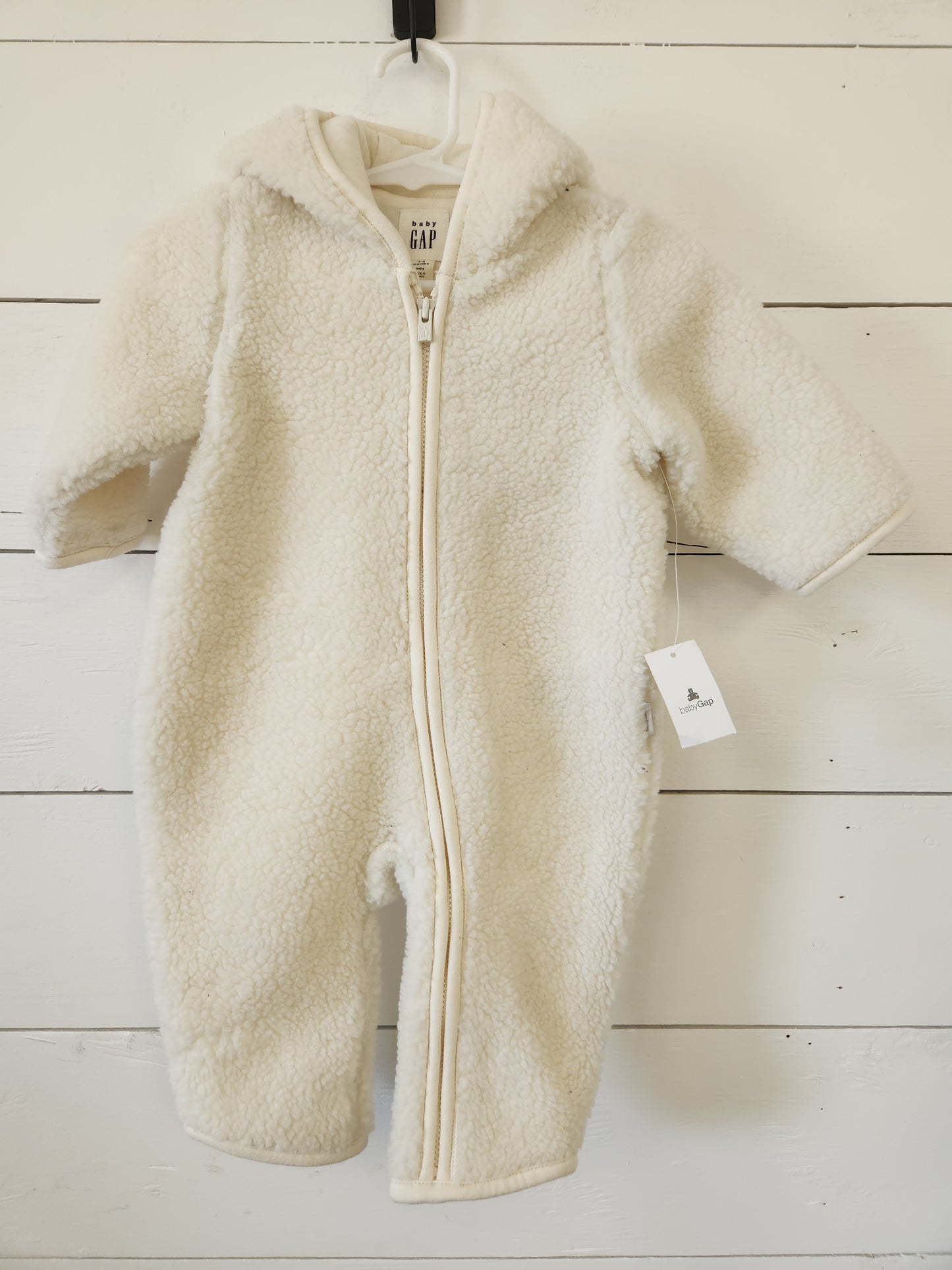 Size 3-6m | Gap Sherpa Romper