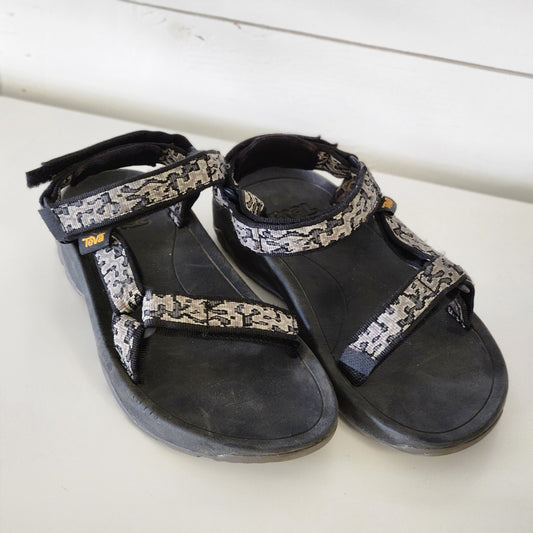 Size 3 | Teva Sandals