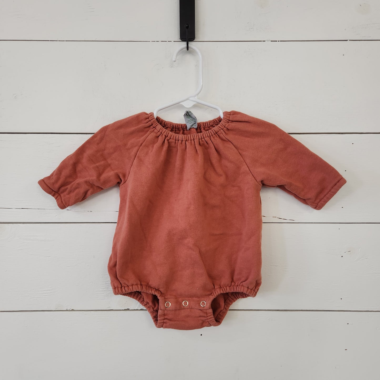 Size 0-3m | Kate Quinn Long-Sleeve Bodysuit