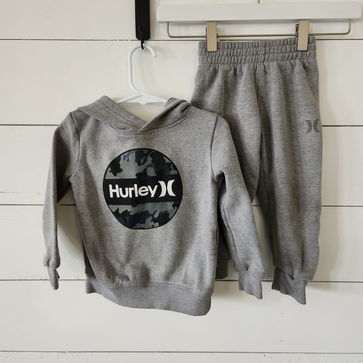 Size 2t | Hurley Sweatsuit | Secondhand